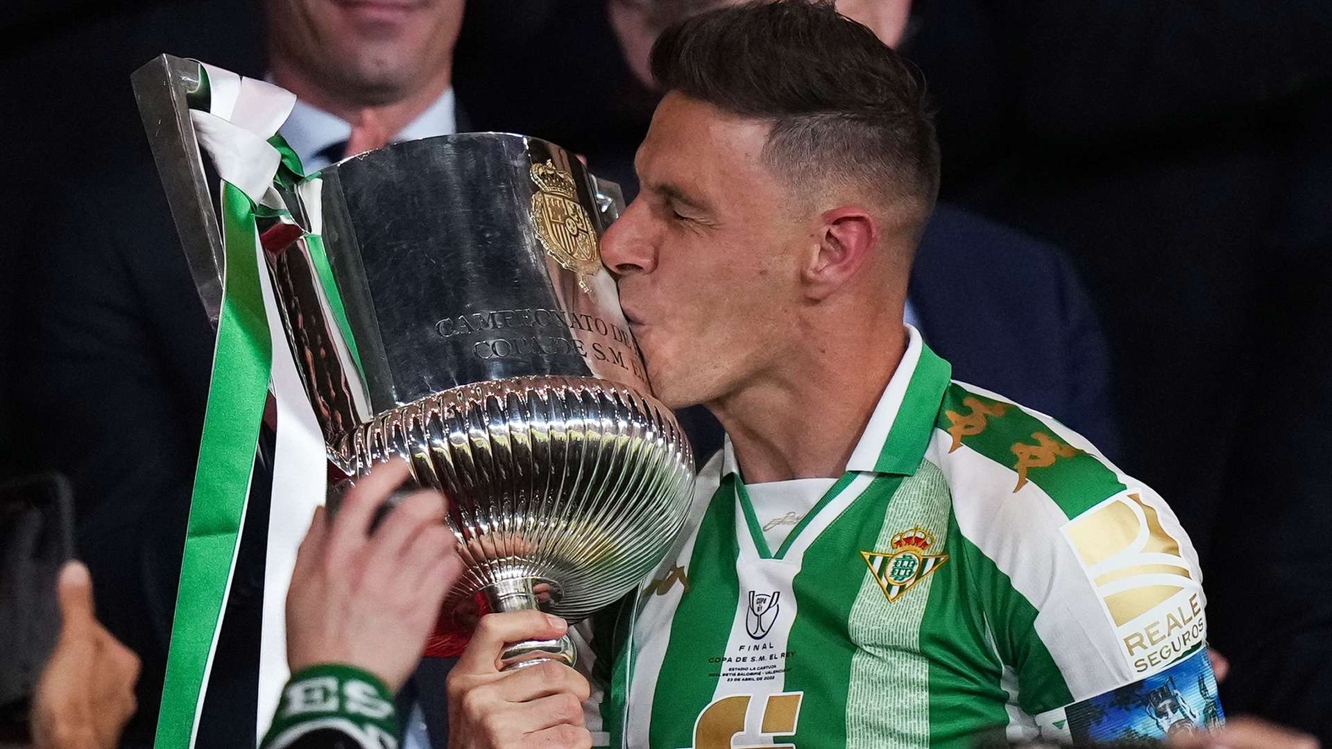 与人才培养 与人才培养