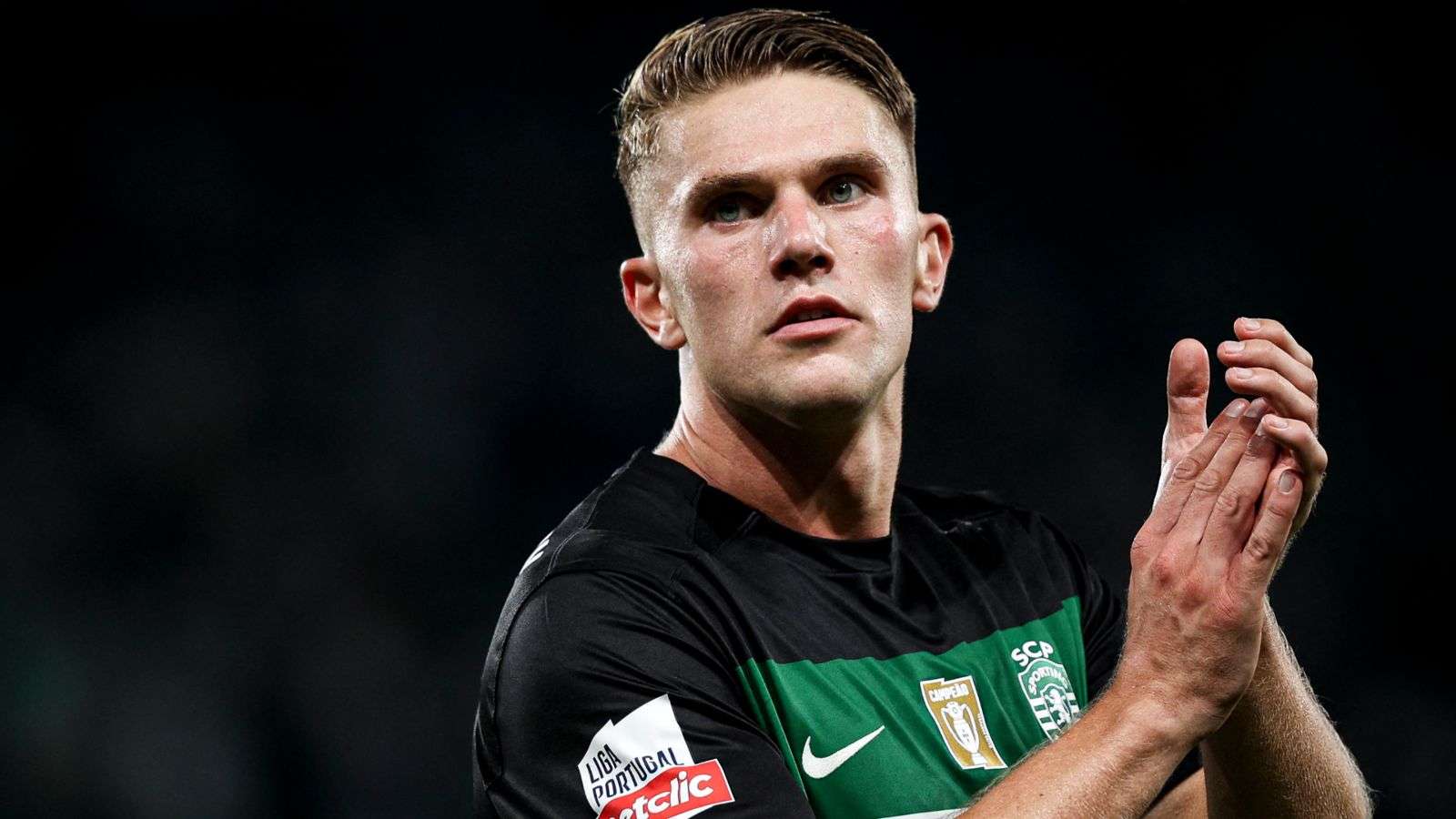 社交媒体上 社交媒体上