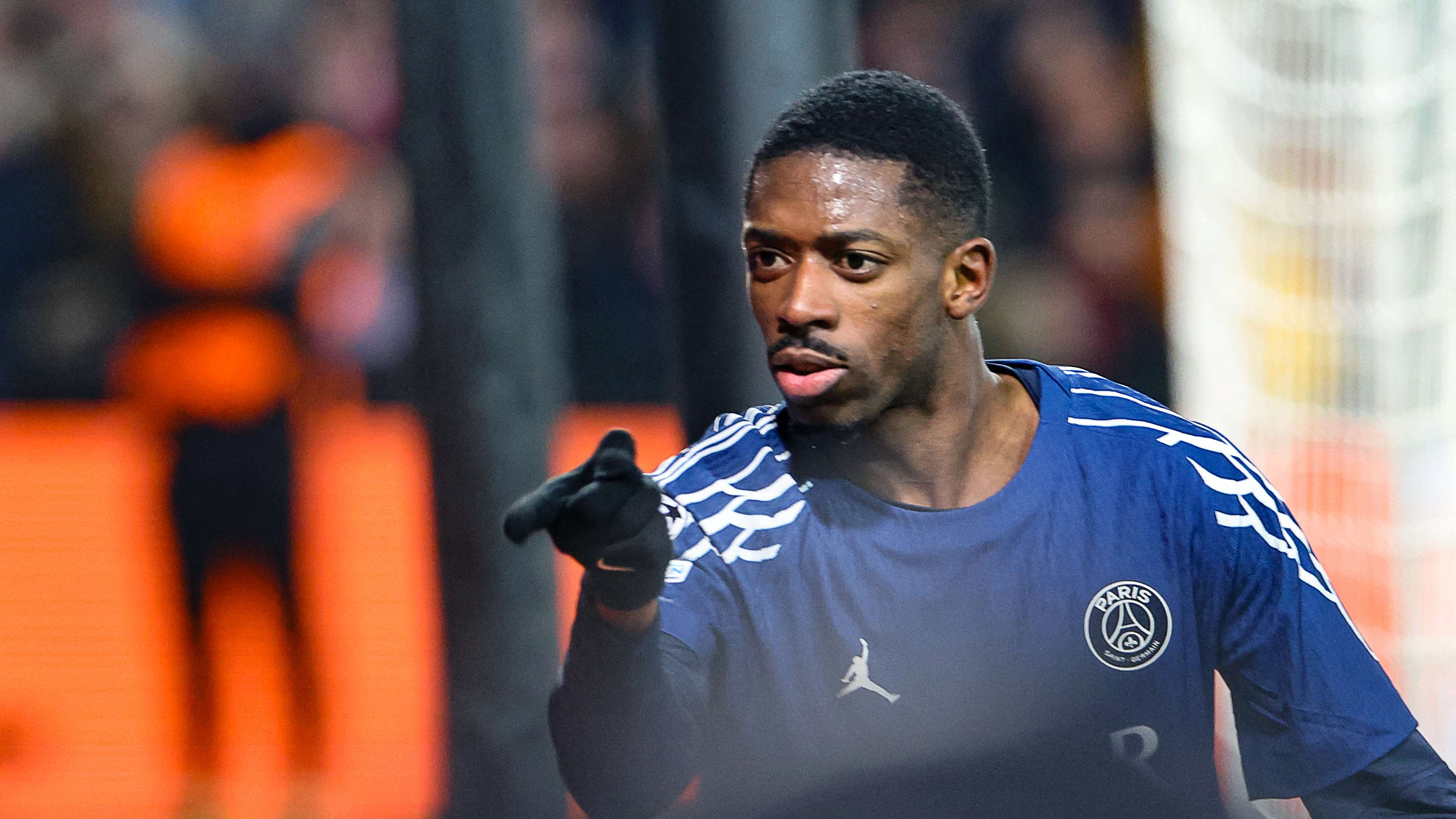 俱乐部也应 俱乐部也应